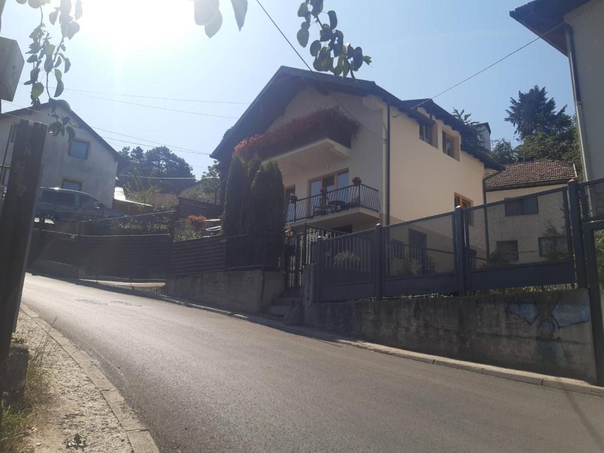 Route 68 Lägenhet Sarajevo Exteriör bild